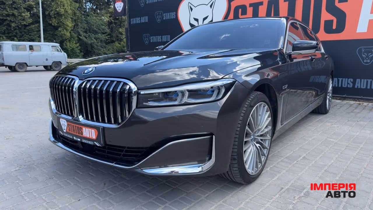 BMW 7 серії - фото 1