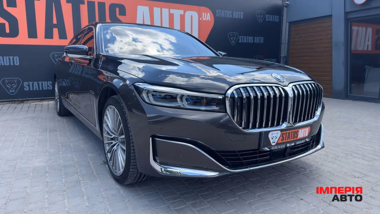 BMW 7 серії - фото 3