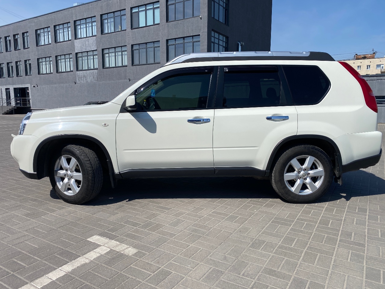 Nissan X-Trail - фото 12