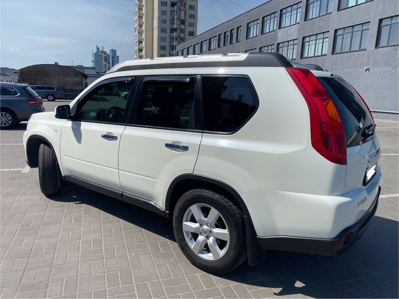 Nissan X-Trail - фото 2