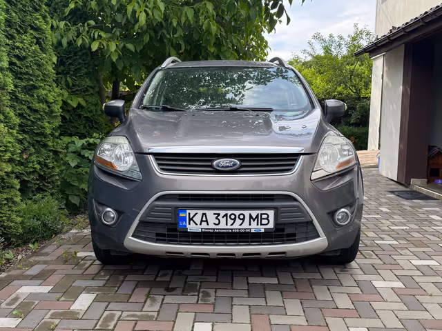 Ford Kuga - фото 3