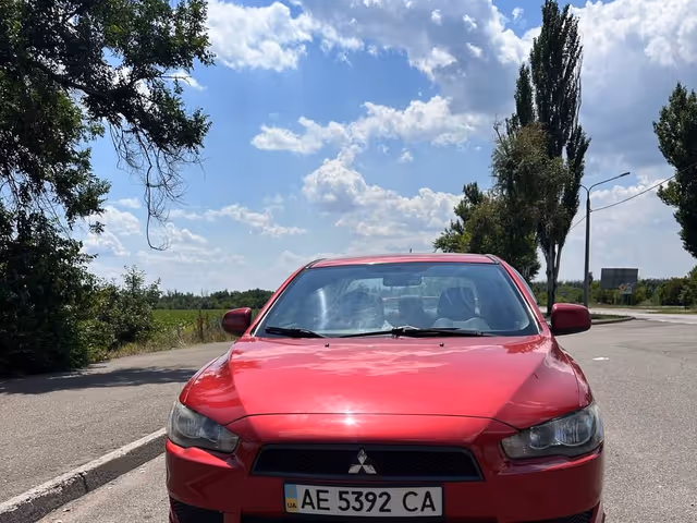 Mitsubishi Lancer - фото 2
