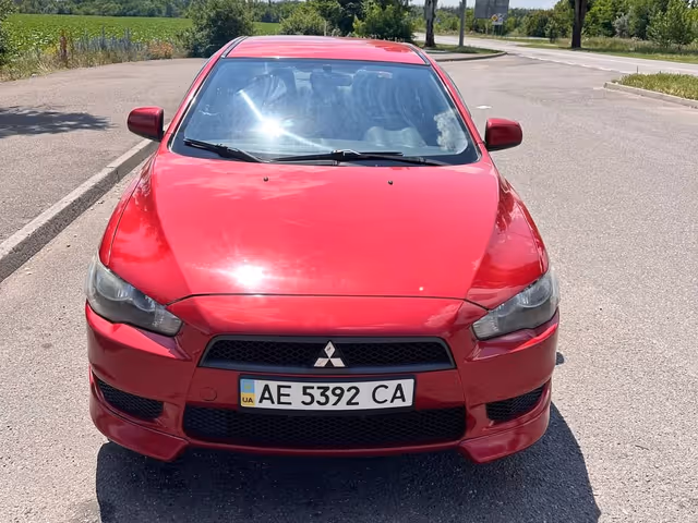 Mitsubishi Lancer - фото 3