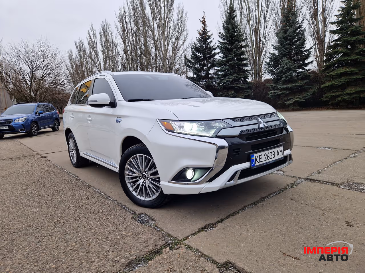 Mitsubishi Outlander - фото 8
