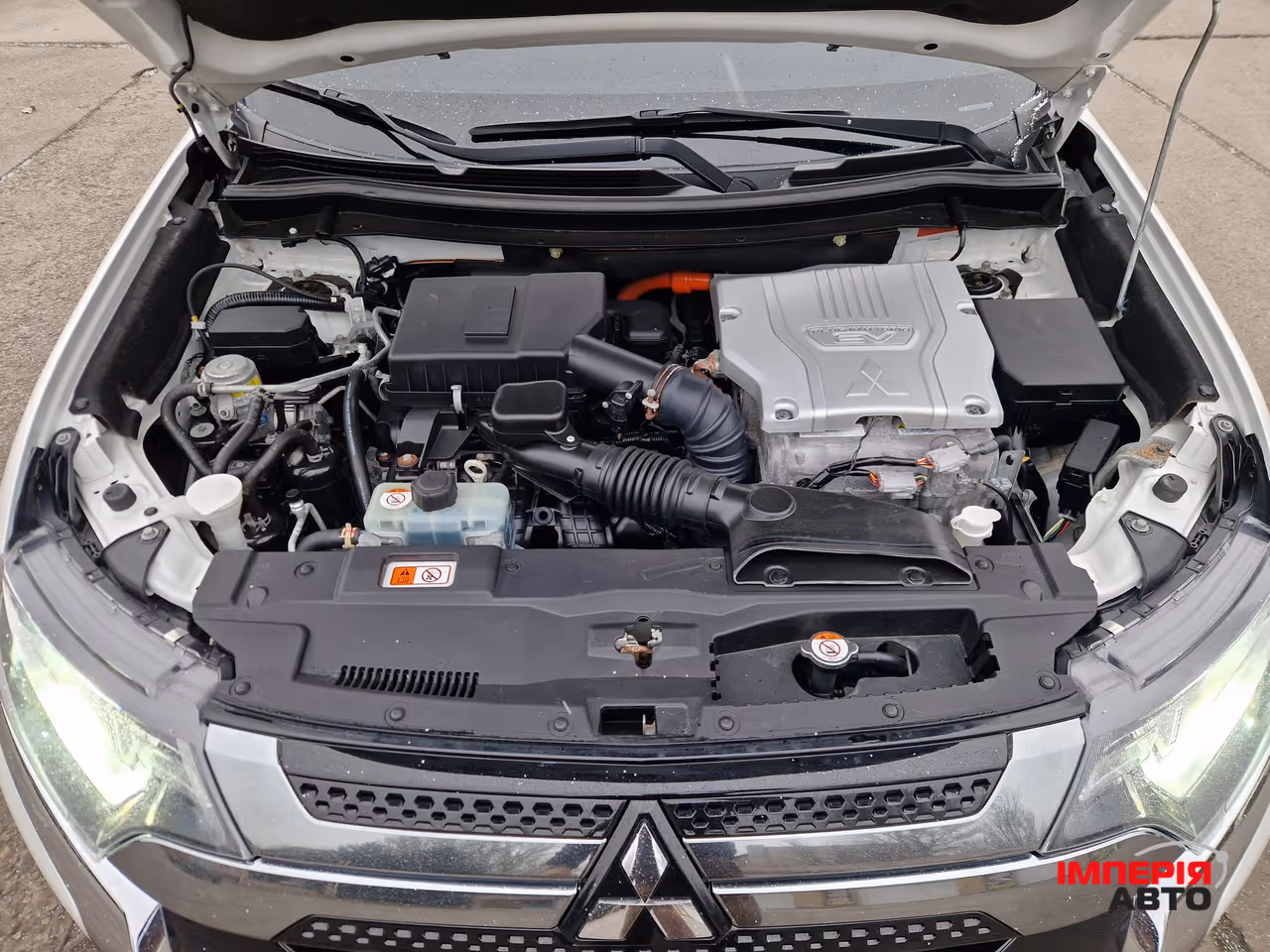 Mitsubishi Outlander - фото 41