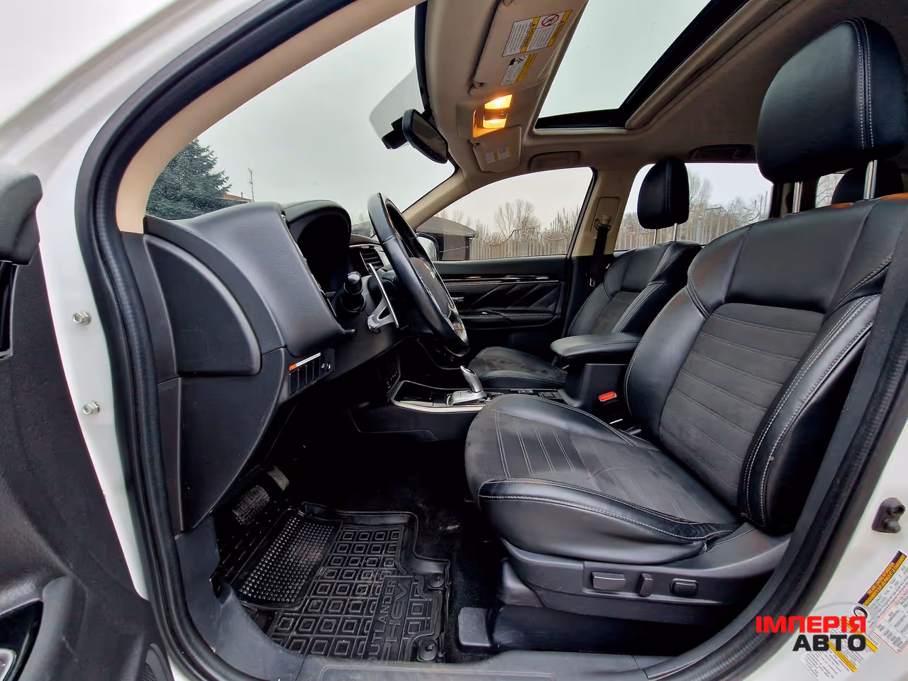 Mitsubishi Outlander - фото 17