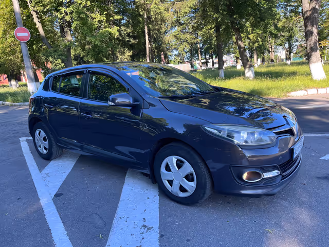Renault Megane - фото 3