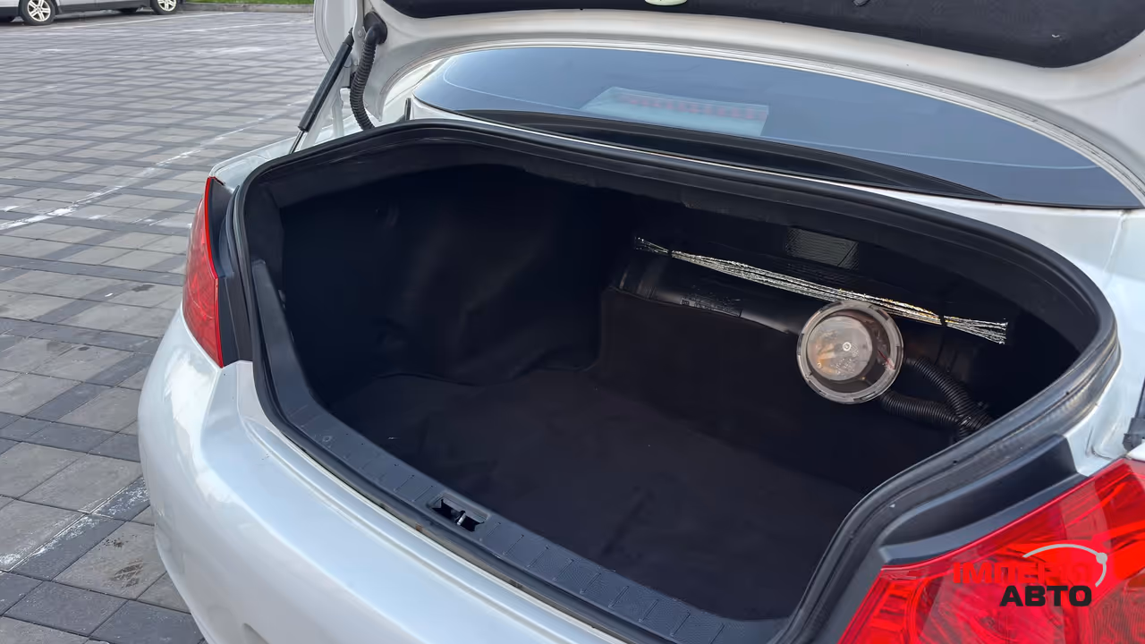 Infiniti G - фото 25