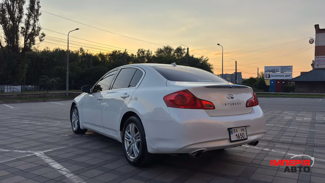 Infiniti G - фото 9