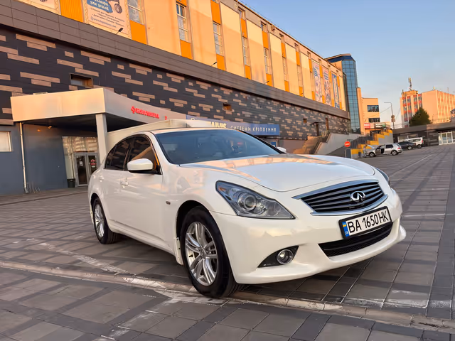 Infiniti G - фото 4
