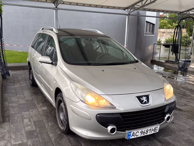 Peugeot 307 - фото 2