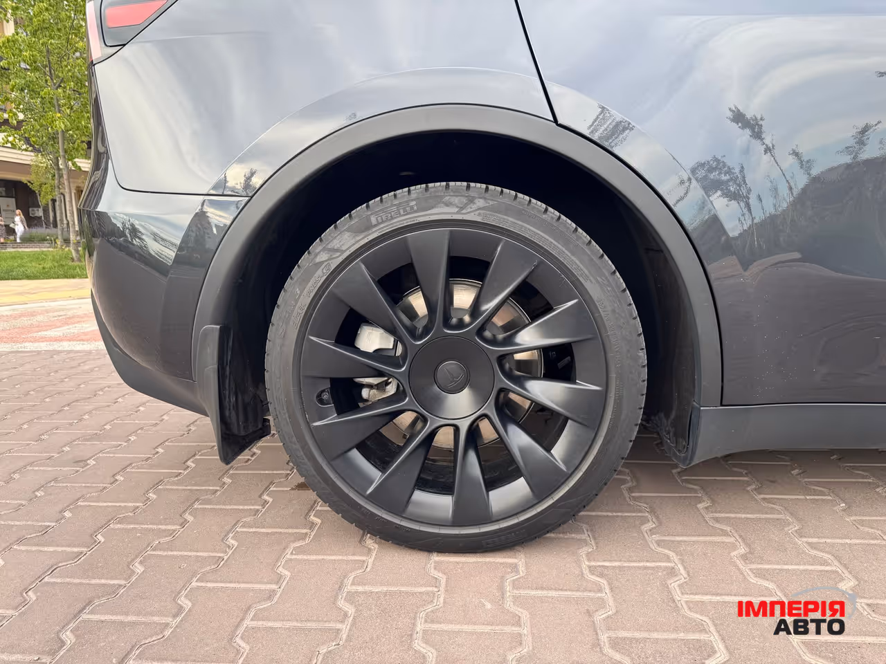 Tesla Model Y - фото 34