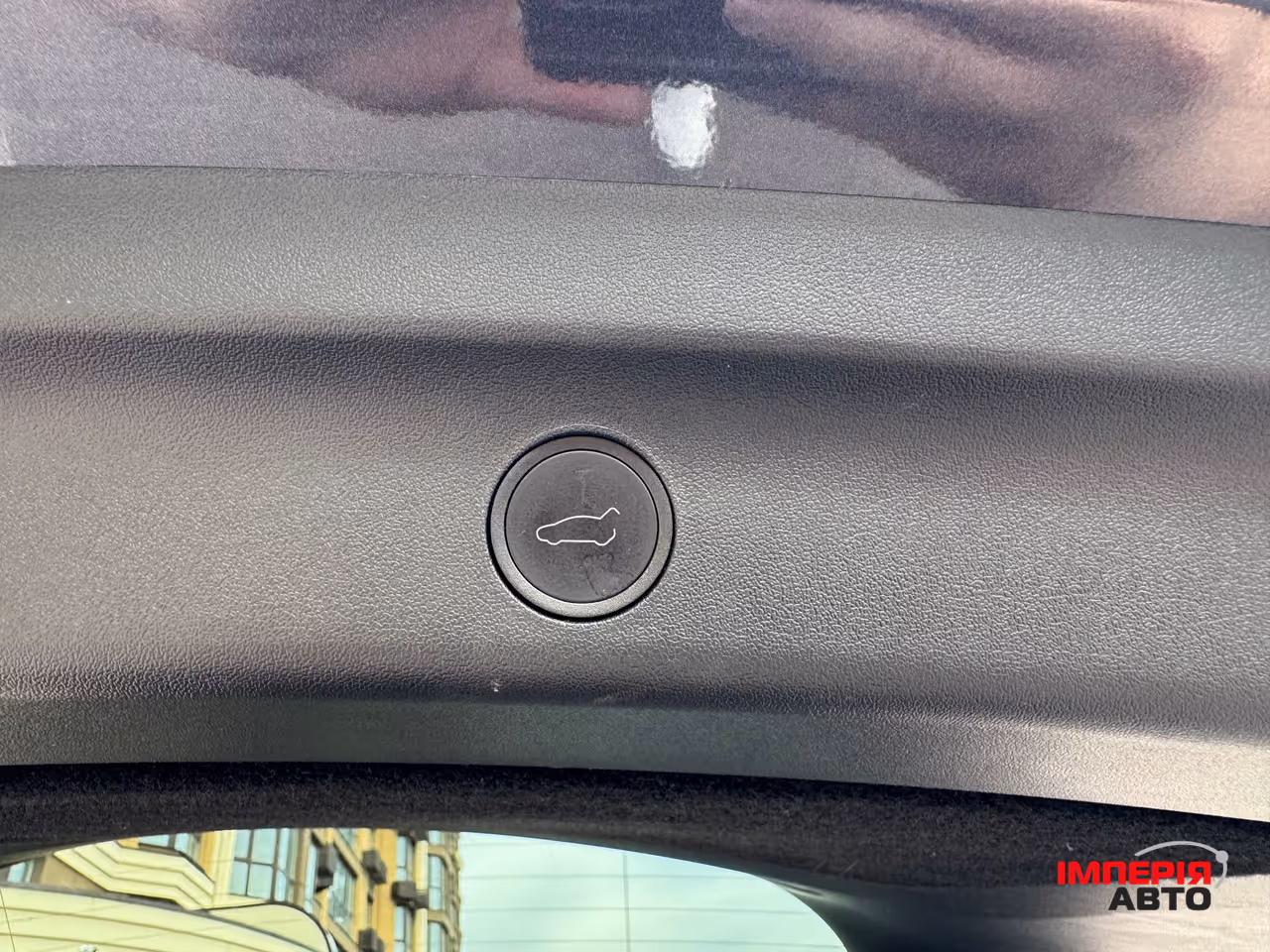 Tesla Model Y - фото 29