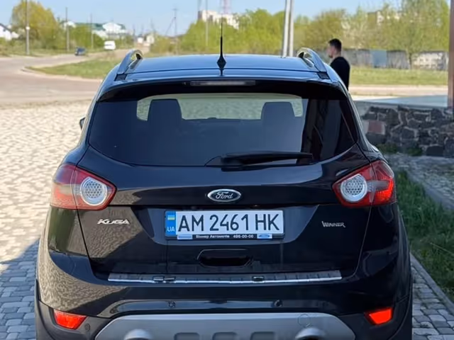 Ford Kuga - фото 4