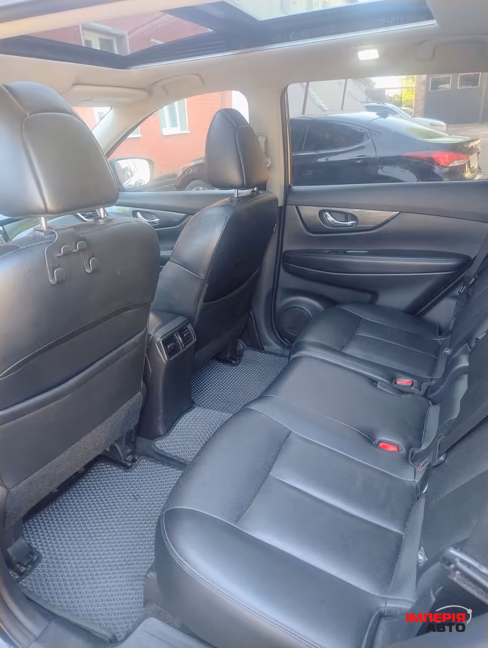 Nissan Rogue - фото 6