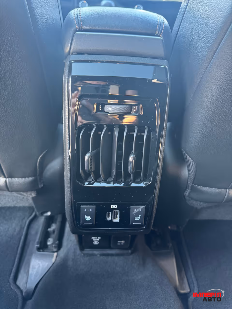 Jeep Compass - фото 7