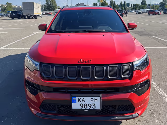 Jeep Compass - фото 2