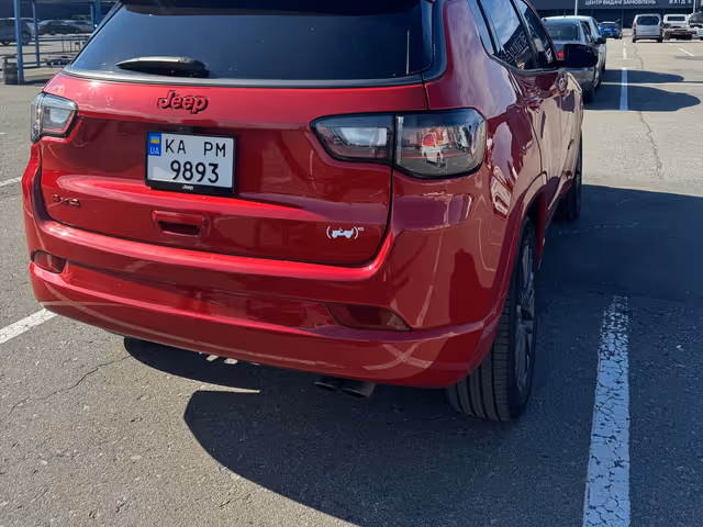 Jeep Compass - фото 5