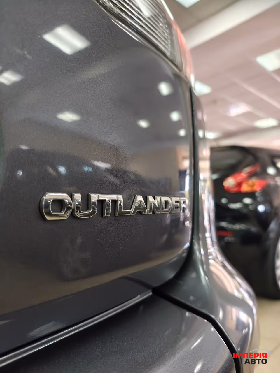 Mitsubishi Outlander - фото 6