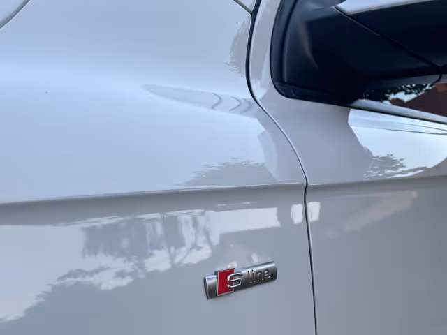Audi Q7 - фото 2