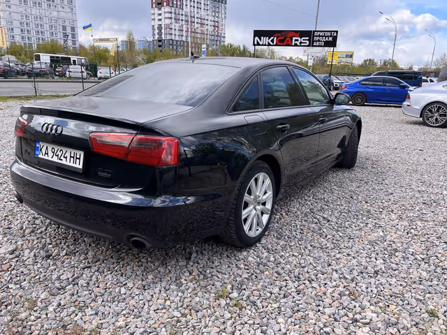 Audi A6 - фото 3