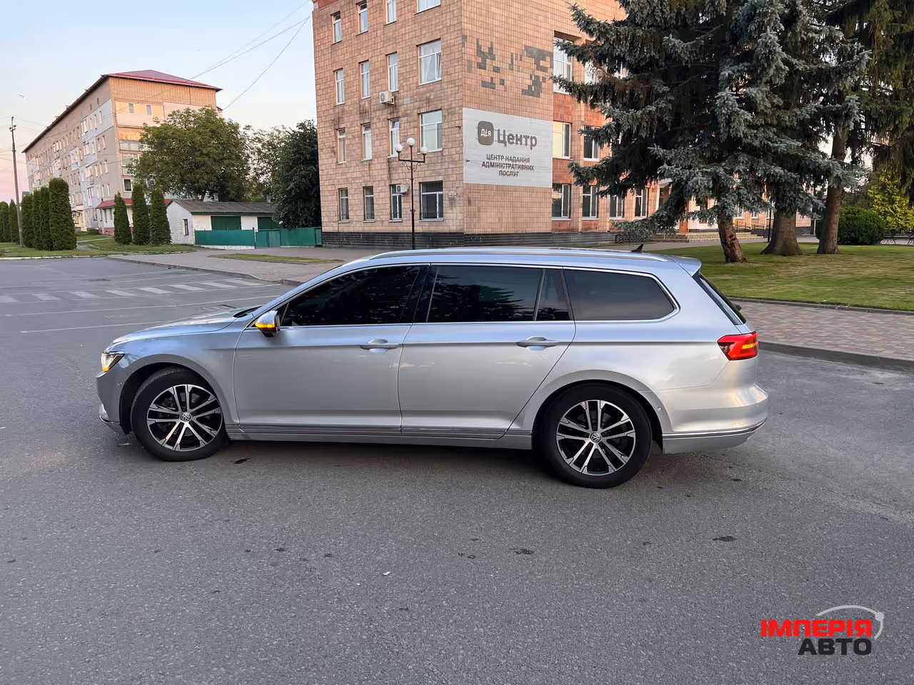 Volkswagen Passat - фото 11