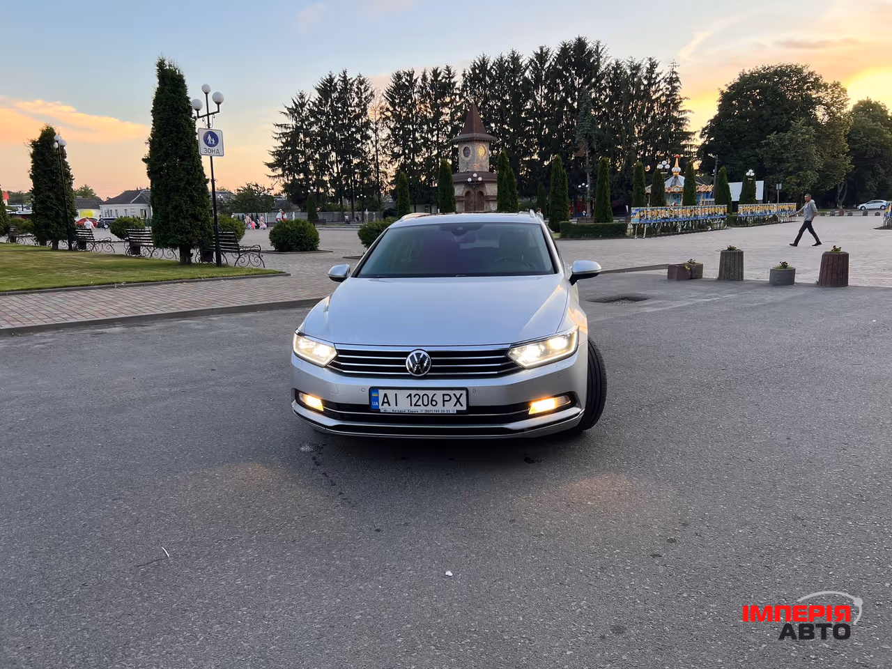 Volkswagen Passat - фото 4