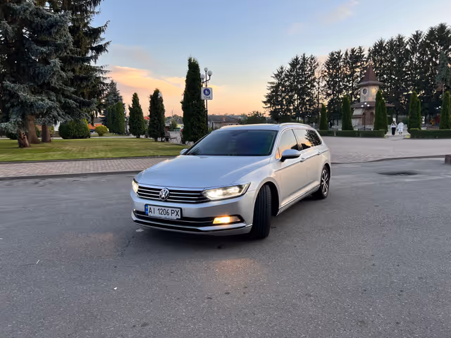 Volkswagen Passat - фото 2