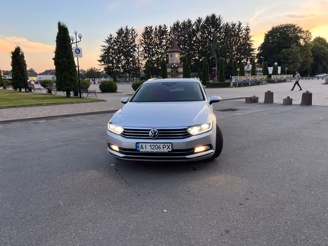 Volkswagen Passat - фото 3