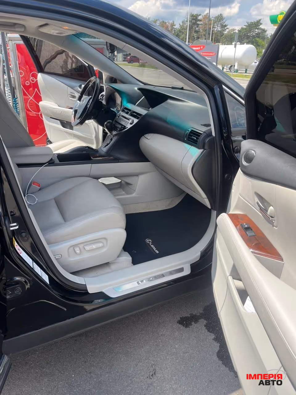 Lexus RX - фото 7