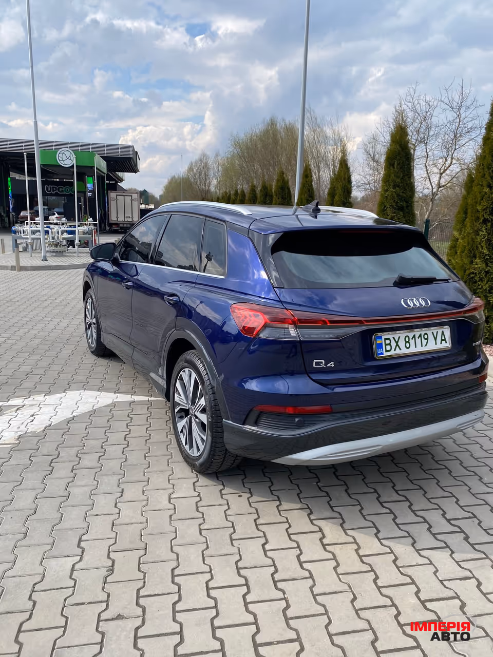 Audi Q4 e-tron - фото 2