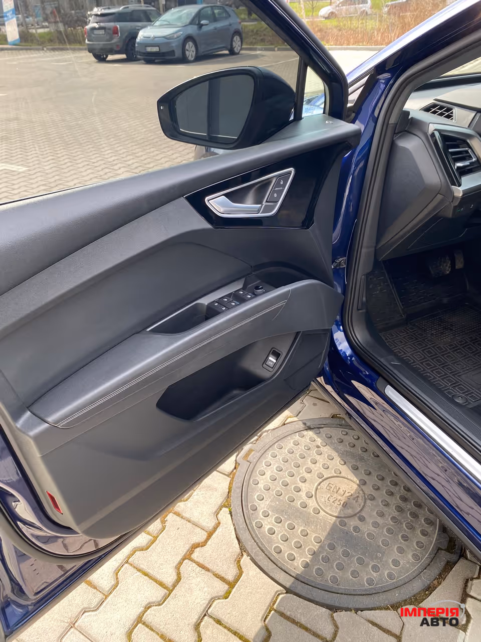Audi Q4 e-tron - фото 16