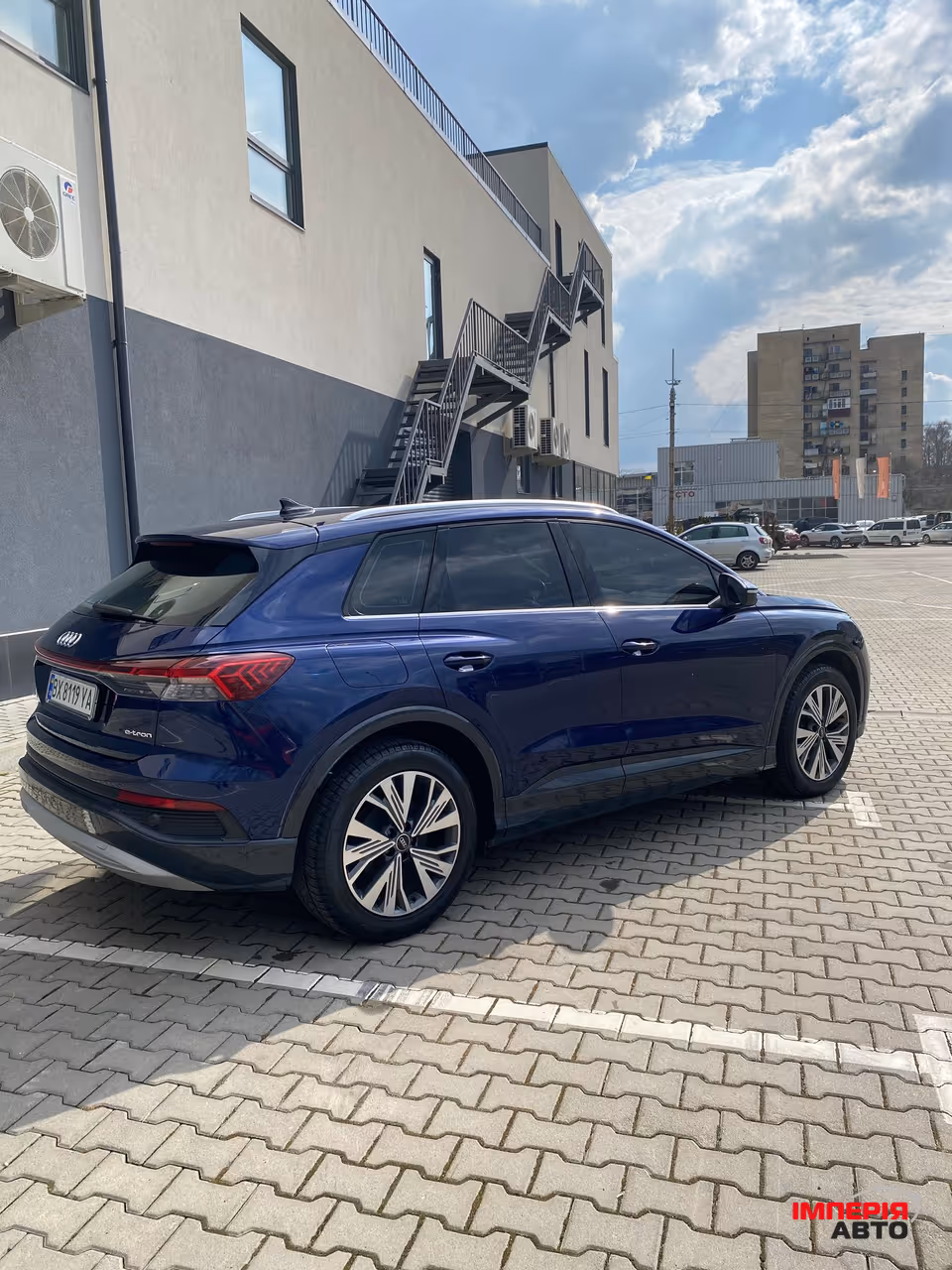 Audi Q4 e-tron - фото 32