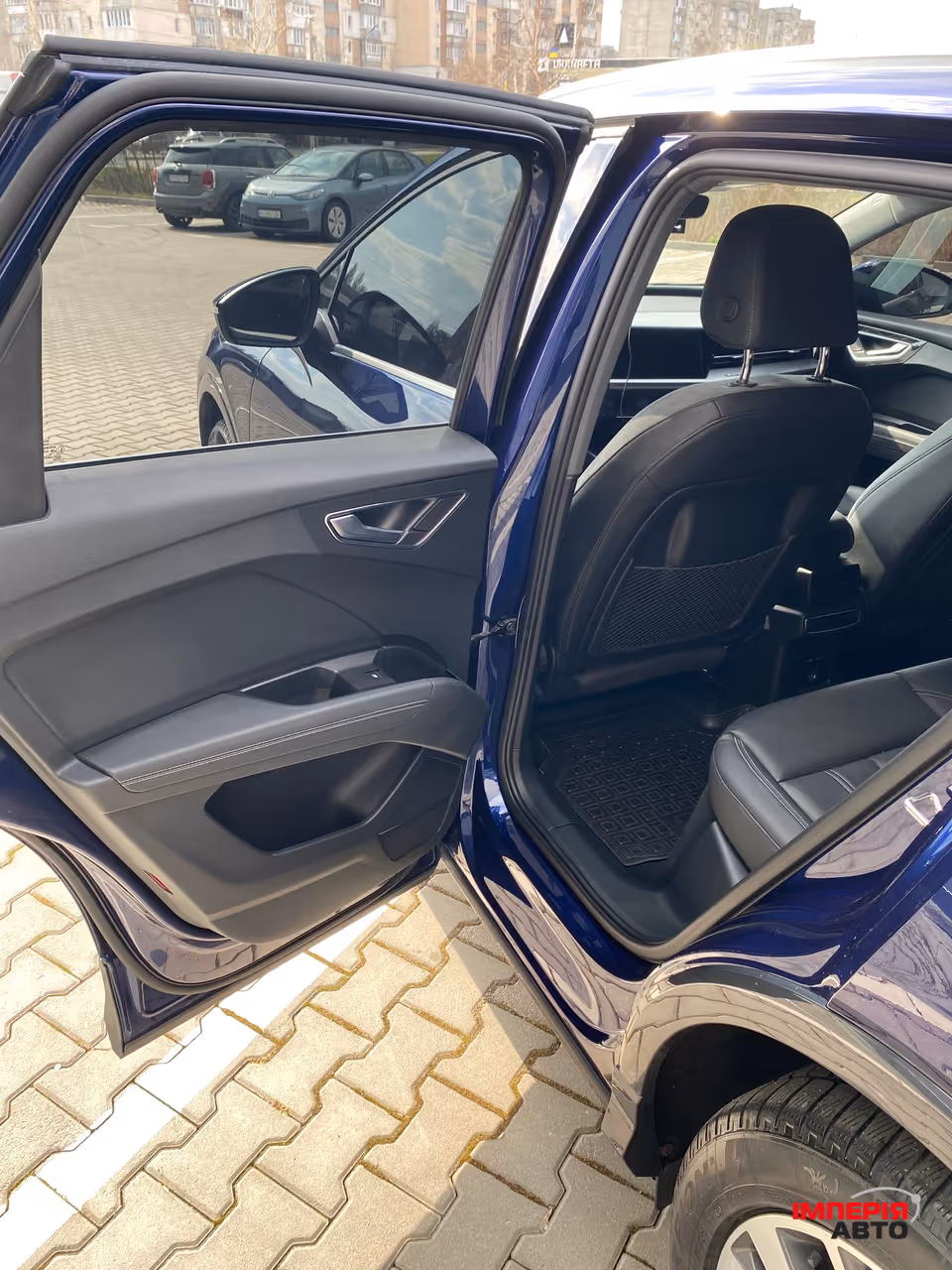 Audi Q4 e-tron - фото 17