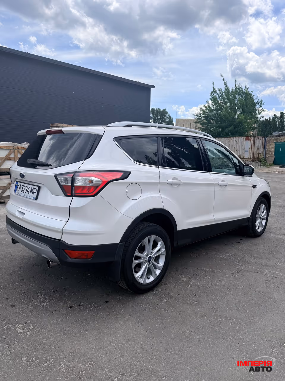 Ford Kuga - фото 4