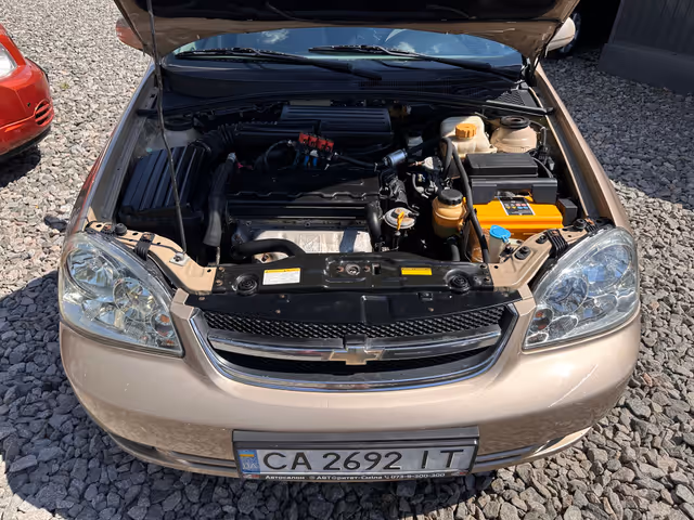 Chevrolet Lacetti - фото 4