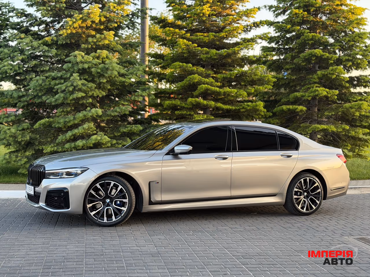 BMW 7 серії - фото 7
