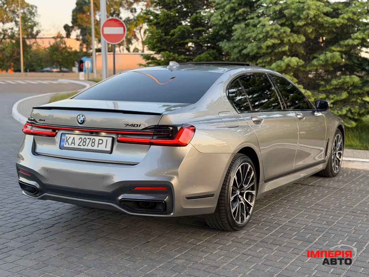 BMW 7 серії - фото 6
