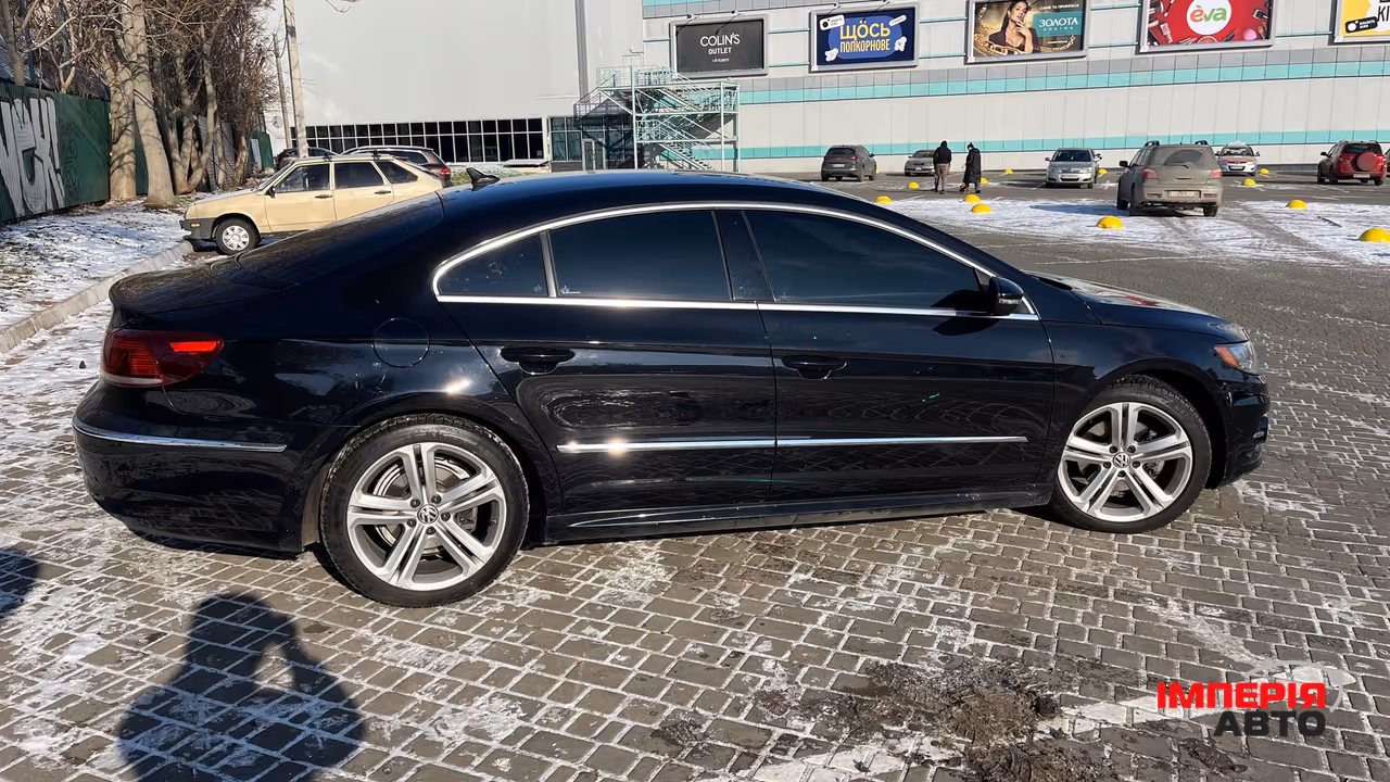 Volkswagen Passat CC - фото 19