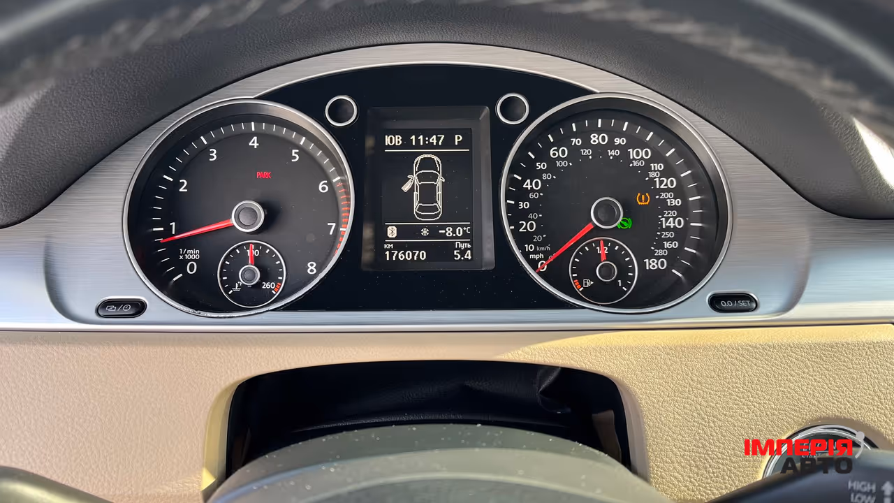 Volkswagen Passat CC - фото 7