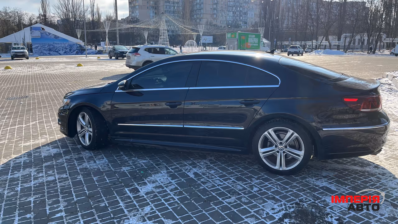 Volkswagen Passat CC - фото 18