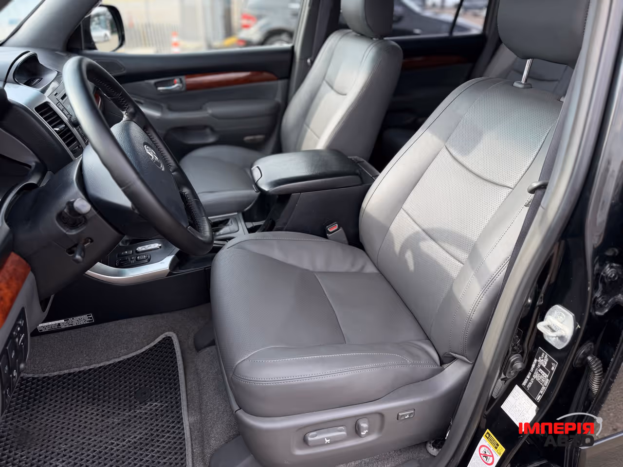 Toyota Land Cruiser Prado - фото 9