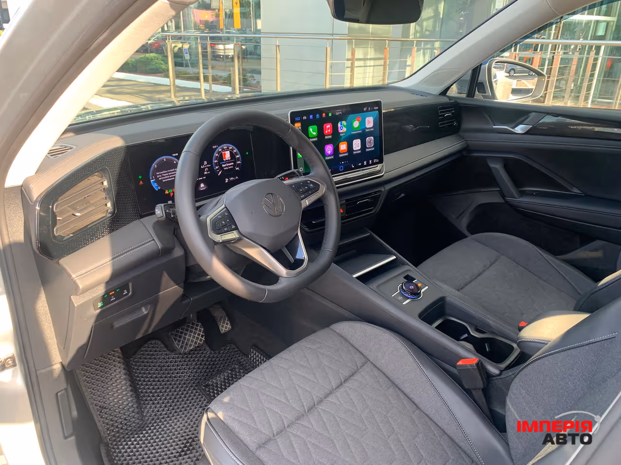 Volkswagen Tiguan - фото 30