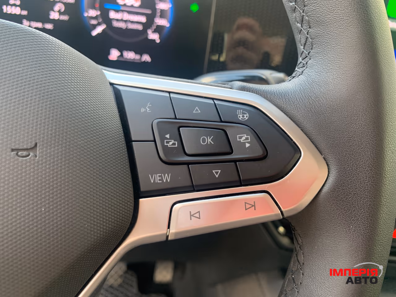 Volkswagen Tiguan - фото 33