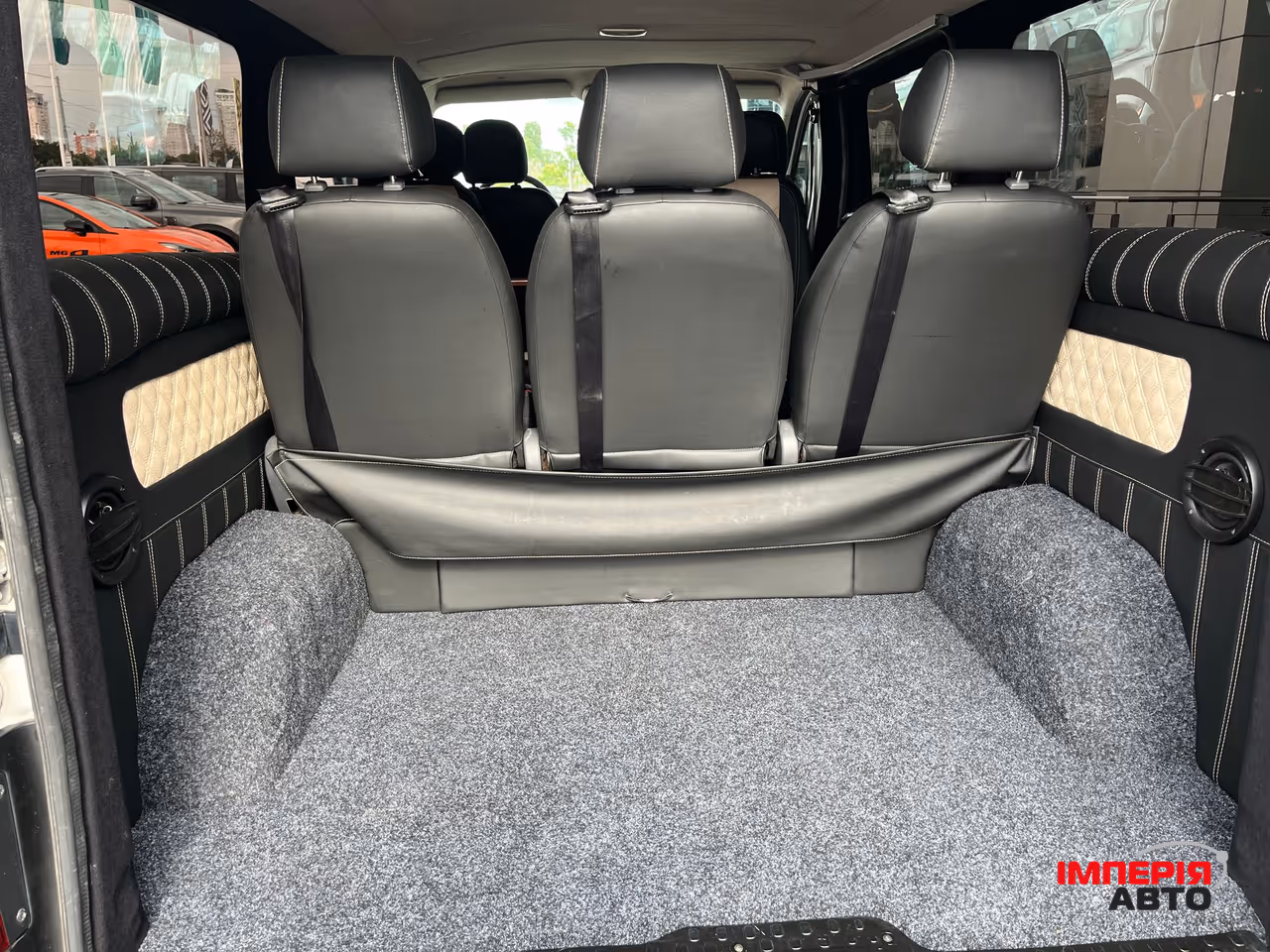Opel Vivaro - фото 11