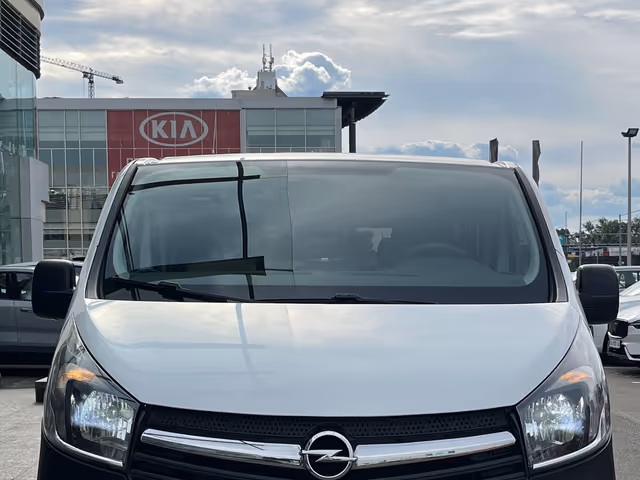 Opel Vivaro - фото 3