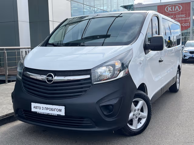 Opel Vivaro - фото 1