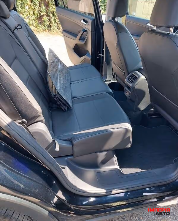 Volkswagen Tiguan - фото 15