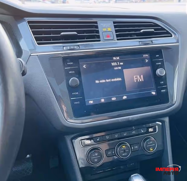 Volkswagen Tiguan - фото 22