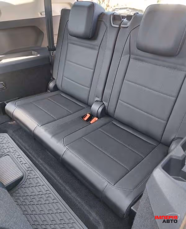 Volkswagen Tiguan - фото 13